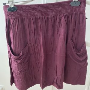 Aritzia jersey skirt